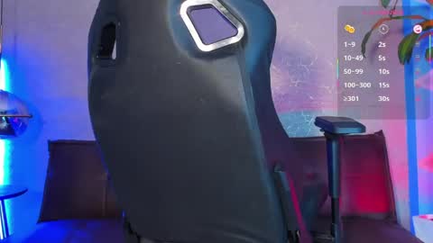 lilith_moonx online show from April 2026 04:46:01 AM