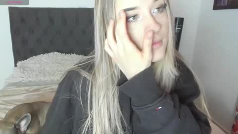 Snapshot of lilith_parker chatting on March 2025 12:16:01 PM Lilith Parker online show from March 2025 12:16:01 PM