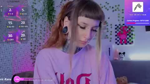 lilith_poison online show from June 2026 09:09:01 PM