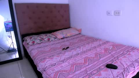 Snapshot of lilith_skinny1 chatting on December 2025 07:53:02 PM Lilith online show from December 2025 07:53:02 PM