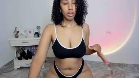 Alejandra  online show from June 2026 05:09:01 AM