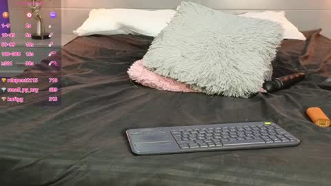 Snapshot of lilith_zen chatting on January 2025 06:07:01 AM LILITH ZEN online show from January 2025 06:07:01 AM