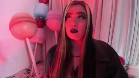 Lilith online show from February 2026 04:16:01 AM