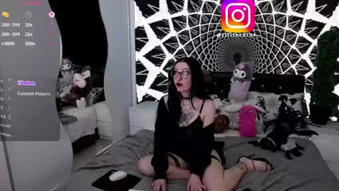 Lilith Caine online show from April 2026 10:24:02 PM