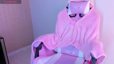 Lilith online show from February 2025 11:06:02 PM