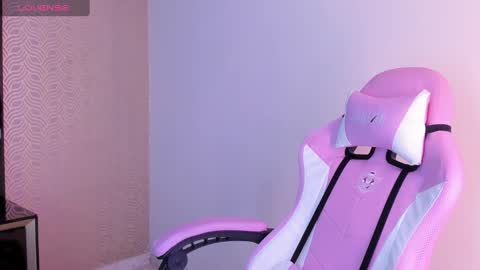 Lilith online show from February 2025 08:42:01 PM