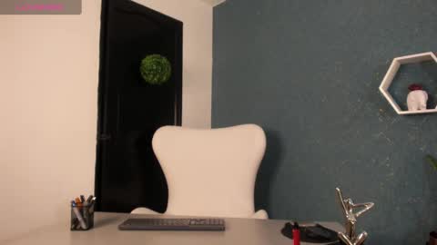 Snapshot of lilithevanss chatting on February 2025 09:56:02 PM swetty lilith online show from February 2025 09:56:02 PM