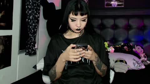 Snapshot of lilithmoon666 chatting on February 2025 09:18:01 PM online show from February 2025 09:18:01 PM