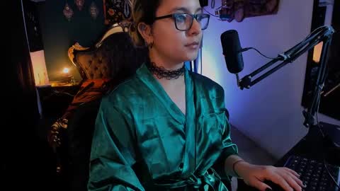 lilithmystic01 online show from January 2025 02:00:02 AM