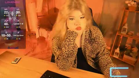 LilithNelson online show from September 2025 06:52:01 PM