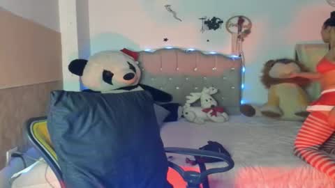 Snapshot of lilithsabeth chatting on December 2025 11:44:01 PM lilithsabeth online show from December 2025 11:44:01 PM