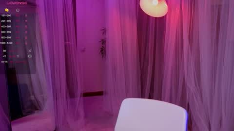 Snapshot of lilithstrangfor chatting on November 2025 06:30:01 PM lilithstrangfor online show from November 2025 06:30:01 PM