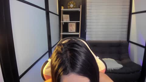 Snapshot of lilithteeen chatting on December 2024 07:37:02 AM Lilith online show from December 2024 07:37:02 AM