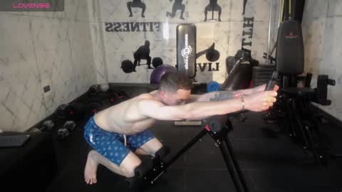 Lil James online show from November 2025 08:01:01 PM