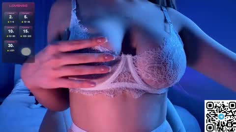 Snapshot of lilkisslina chatting on March 2026 12:11:01 PM lilkisslina online show from March 2026 12:11:01 PM