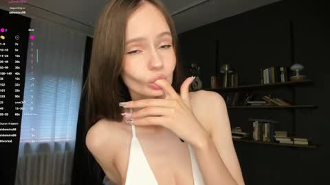 Snapshot of lilkiti chatting on May 2026 08:53:01 AM Kiti online show from May 2026 08:53:01 AM