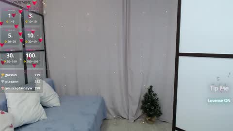 Lillian online show from January 2025 06:54:01 AM