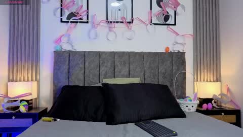 lillian_lee1 online show from April 2026 10:08:02 PM