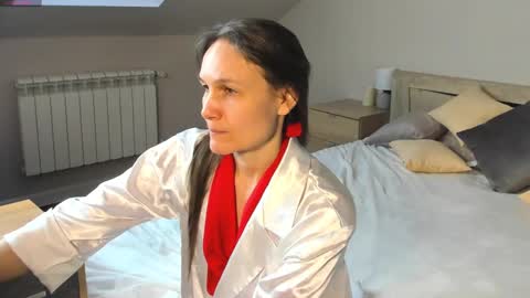 lillian_white1 online show from February 2025 11:06:02 AM