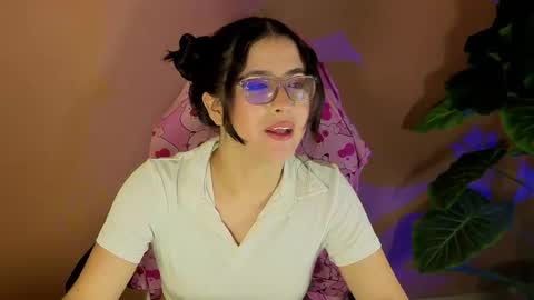 Snapshot of lillianderson chatting on September 2025 11:54:02 AM lillianderson - Next stream start at 0700hs GTM-3 online show from September 2025 11:54:02 AM