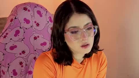 Snapshot of lillianderson chatting on November 2025 11:42:01 AM lillianderson - Next stream start at 0700hs GTM-3 online show from November 2025 11:42:01 AM