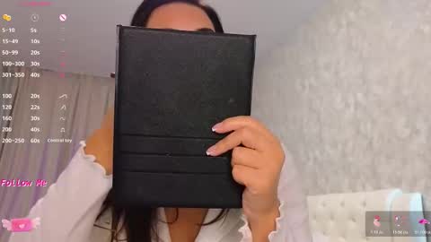 Lara Angel online show from November 2025 03:39:01 AM