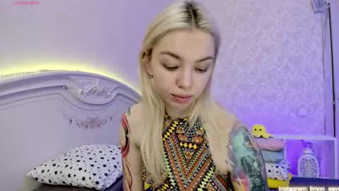 LilliMoore online show from February 2025 11:51:02 PM