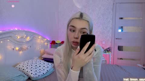 LilliMoore online show from October 2025 11:36:01 PM