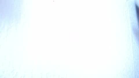 lilliyves online show from April 2026 10:11:01 AM