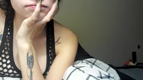 Snapshot of lilly49547 chatting on December 2024 10:09:02 PM Lilly online show from December 2024 10:09:02 PM