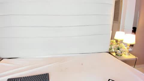 Snapshot of lilly_2809_ chatting on September 2025 04:14:01 AM Lizeth follow me in my igimlilycute 3 online show from September 2025 04:14:01 AM