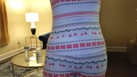 lilly_adams88 online show from November 2025 02:00:02 AM