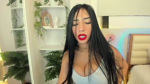 Sweety Lilly Love  online show from December 2024 03:41:01 PM