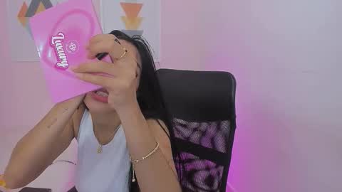 Sweety Lilly Love  online show from November 2025 03:52:02 PM