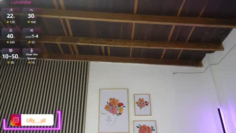 Sofia online show from October 2025 12:17:02 PM