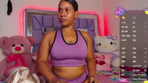 Queen Qos.  online show from July 2026 11:07:01 PM
