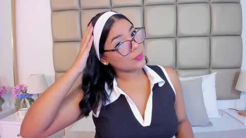 Lilly  online show from March 2026 03:23:01 AM