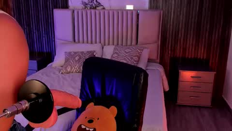 Lilly Ortiz online show from February 2026 11:27:01 AM