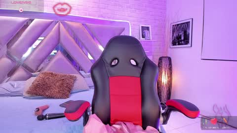 Lilly online show from January 2025 09:36:01 PM