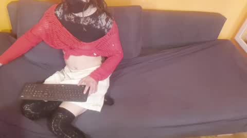 Lilli Sissy SlutCat online show from October 2025 09:11:01 AM