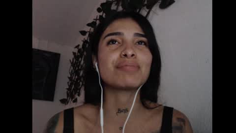 Snapshot of lilpalacio chatting on March 2025 07:18:01 PM lil palacio online show from March 2025 07:18:01 PM