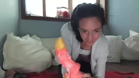 Lilrosiedoll online show from October 2025 04:25:02 PM