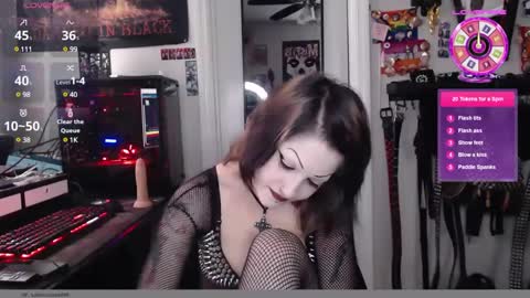 Jinx Pierrot online show from January 2025 07:28:02 PM