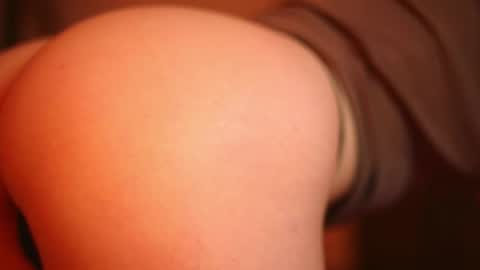 liltightbabe online show from April 2026 09:39:33 PM