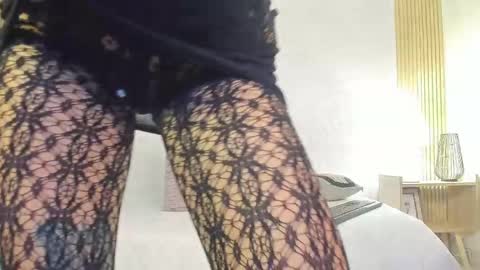 Trixxxy online show from May 2026 09:05:02 PM