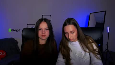 lilu_pink online show from September 2025 05:44:01 AM