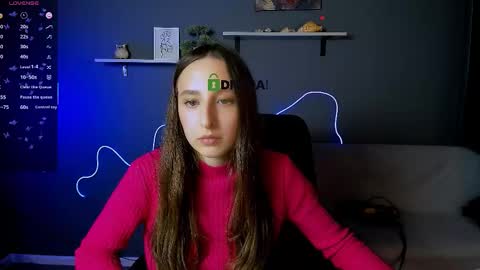 lilu_pink online show from October 2025 02:04:01 PM