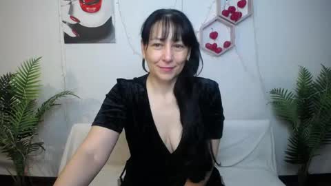 lilugrants online show from April 2026 06:52:01 PM