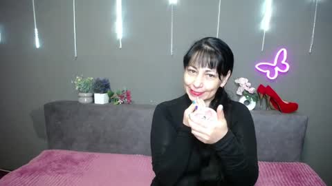 Snapshot of lilugrants chatting on May 2026 06:03:01 PM lilugrants online show from May 2026 06:03:01 PM