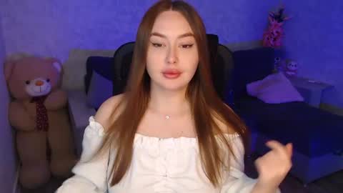 Snapshot of lily_baker_ chatting on July 2026 08:19:02 AM lily_baker_ online show from July 2026 08:19:02 AM